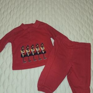 Class Club Vintage Baby Boys 2 Piece Set Red Soldiers Collectable Size 9mth